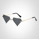 Luisa – Stylische Sonnenbrille in Diamantform mit UV Schutz