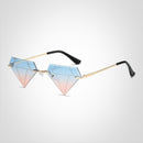 Luisa – Stylische Sonnenbrille in Diamantform mit UV Schutz