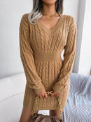 Tamara - Komfortables Strickminikleid mit V Ausschnitt und langen Ärmeln