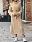 Thalia - Lässiges Rollkragen Strickkleid mit langen Ärmeln und lockerer Passform