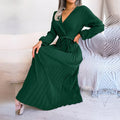 Nina - V Ausschnitt Plisseekleid mit langen Ärmeln und Gürtel