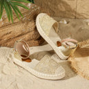 Henrike - Modische flache Sandalen mit Schnürsenkeln und Schnallenriemen für Komfort