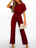 Zareen – Lässiger langer Jumpsuit mit Rüschengürtel kurzen Ärmeln und geradem Bein