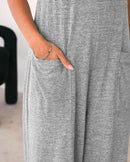 Anna - Lässiger Spaghettiträger Patch Tasche Overall mit weitem Bein