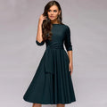 Alina – Stilvolles Langarmkleid mit Rundhalsausschnitt und Gürtel