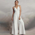 Alina – Eleganter rückenfreier Jumpsuit mit V Ausschnitt und Spaghettiträgern