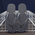 BlissWalk – Flip Flops mit gepolstertem Fußbett und flüssiger Sohle