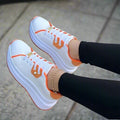 Sybil - Bequeme Sneakers mit rutschfester dicker Sohle und Streifen