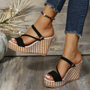 Miriam - Modische offene Sandalen mit Knöchelschnalle und dickem Keilabsatz