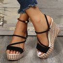 Miriam - Modische offene Sandalen mit Knöchelschnalle und dickem Keilabsatz