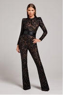 Doreen – Modischer Langarm Jumpsuit mit Rundhalsausschnitt und hohem Taillengürtel