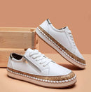 Thalina - Bequeme Schuhe mit floralem Muster und rutschfester Sohle