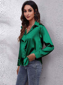 Caroline - Lässige locker sitzende Bluse mit langen Ärmeln und Umlegekragen