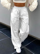 Lena – Moderne Cargohose mit weitem Bein und verstellbarem Bund