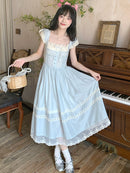 Amira – Vintage-inspiriertes Kleid mit plissiertem Saum und verstellbaren Trägern