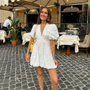 Steffi - Lässiges V Ausschnitt Besticktes Kurzarm Minikleid