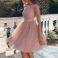 Freja – Elegantes Maxikleid mit Rundhalsausschnitt und langen Ärmeln