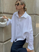 Isla – Button-Down-Hemden mit überschnittenen Schultern und gerollten Ärmeldetails