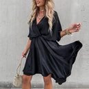 Rose – Anmutiges Kleid Mit Feinen Falten