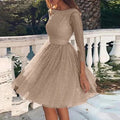 Freja – Elegantes Maxikleid mit Rundhalsausschnitt und langen Ärmeln