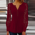 Karla - Elegante langärmelige Bluse mit Blumendruck V Ausschnitt und Knopfleiste
