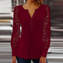 Karla - Elegante langärmelige Bluse mit Blumendruck V Ausschnitt und Knopfleiste