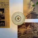 GlassGlow – Elegante Glaswandleuchte für zeitlose Wohnkultur