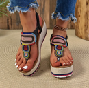 Talia – Keilsandalen mit Perlendetail vorne und Slip-On-Design