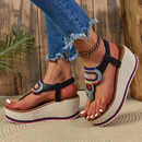 Talia – Keilsandalen mit Perlendetail vorne und Slip-On-Design