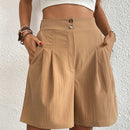 Clara - Bequeme Shorts mit hoher Taille und doppelter Knopfleiste und Taschen