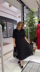 EleganceEase - Stilvolles Schickes Kleid