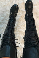 Jade – Overknee Stiefel mit Riemchen vorne und hohem, strukturiertem Schaft