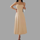 Alina - Modisches Midi Swing Kleid mit schmaler Passform und Spaghetti Trägern