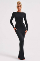 Noelle - Elegantes langärmeliges Maxikleid mit Bootsausschnitt