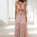 Isla - Lässiges, geblümtes Rüschen-Maxikleid mit tiefem V-Ausschnitt