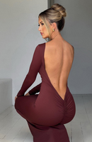 Noelle - Elegantes langärmeliges Maxikleid mit Bootsausschnitt