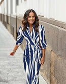 Olivia – Elegantes Gestreiftes Midikleid Mit Schmaler Passform