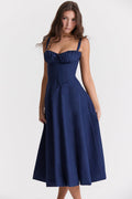 Laura – Lässiges ärmelloses Spaghettiträgerkleid mit Blumenmuster und Seitenschlitz