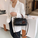 Hanna – Stylische Handtasche mit Blumendesign und verstellbarem Riemen