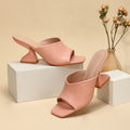 Lina – Offene Schuhe mit geformtem Absatz und Slip-on-Design