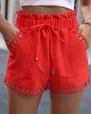 Naya – Moderne Shorts mit Kordelzug in der Taille und Seitentaschen