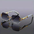 Amelie – Leichte Sonnenbrille mit goldenen Akzenten und UV Schutz
