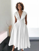 Bella - Zeitloses Maxikleid Mit Tiefem V Ausschnitt