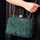Isla – Abend-Clutch mit modischen Fransen und elegantem, strukturiertem Design
