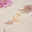 Jorina – Verstellbarer offener Ring mit weichem Blattwickeldesign