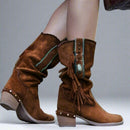 Sandra - Bequeme mittellange Wildlederstiefel mit rutschfester Sohle