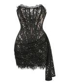 Elara – Trägerloses Korsettkleid mit elegant fließendem Rock