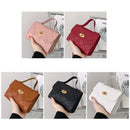 Romy – Großes Fassungsvermögen Handtasche mit Streifendesign und verstellbarem Riemen