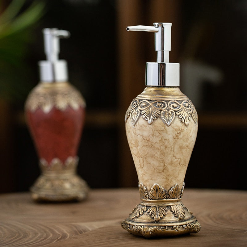 Eleganter Retro Seifenspender für ein stilvolles Badezimmer