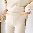 Louisa - Stilvolles zweiteiliges Set mit Pullover mit V Ausschnitt und Hose mit lockerem Schnitt